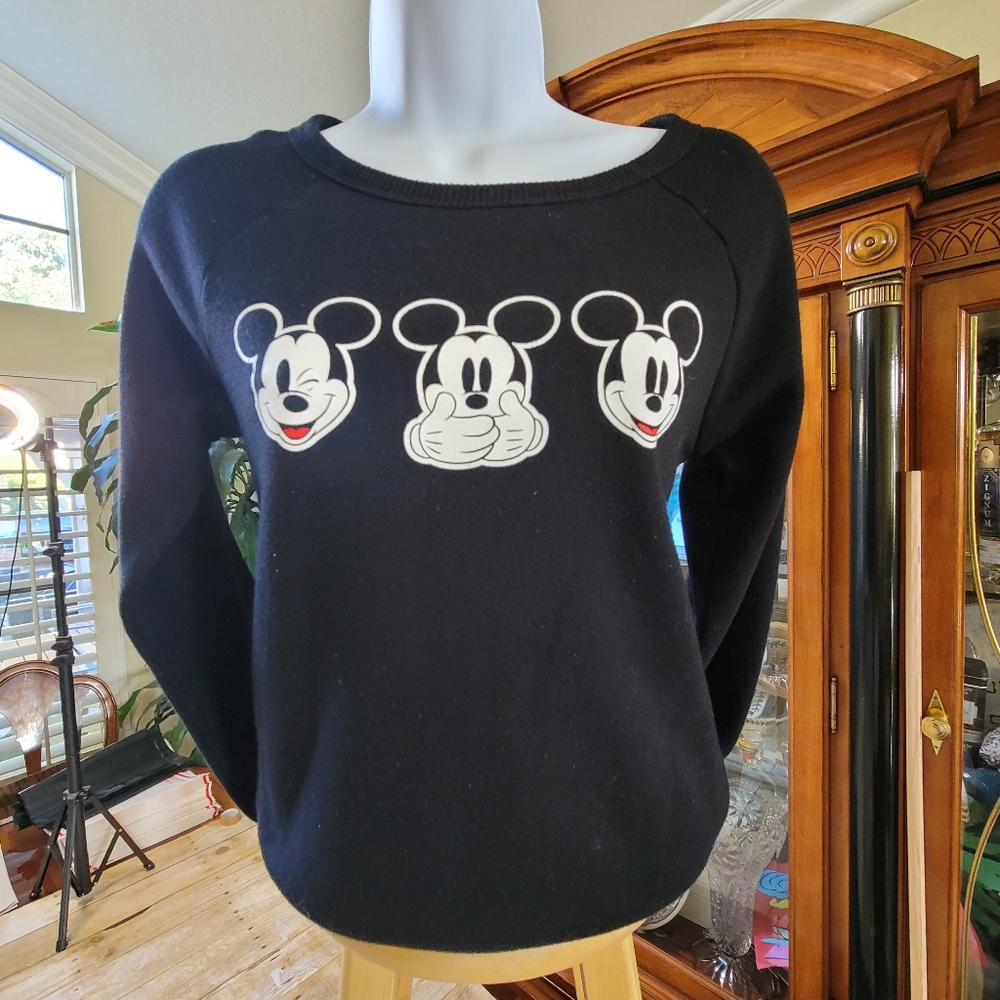 Disney 1990s Vintage VTG Mickey Mouse Crew Neck Sweater in Black Size XS